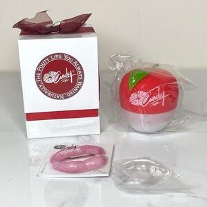 CANDYLIPZ Red Apple Lip Plumper